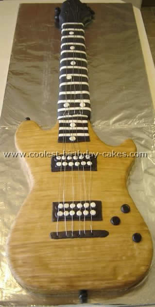 Guitar Birthday Cake
 Coolest Guitar Cake s and How To Tips