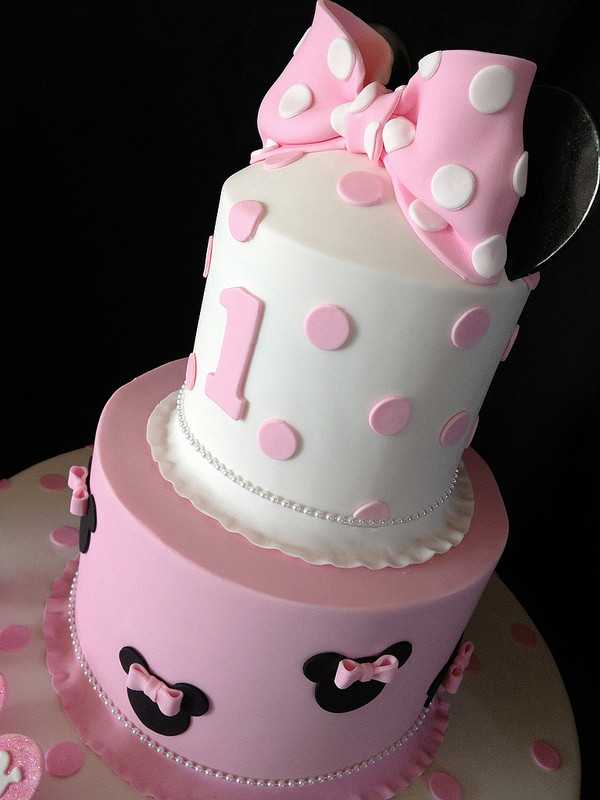 Minnie Mouse First Birthday Cake
 Pink Minnie Mouse First Birthday Cake