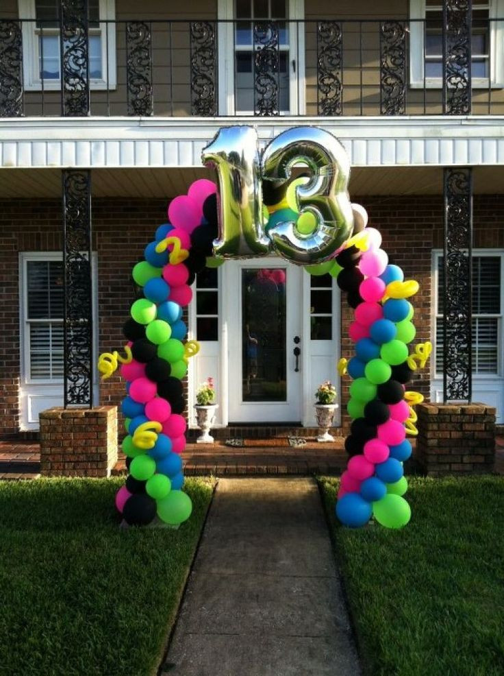 13Th Birthday Gift Ideas
 Fun 13th Birthday Balloon Arch delivered … party