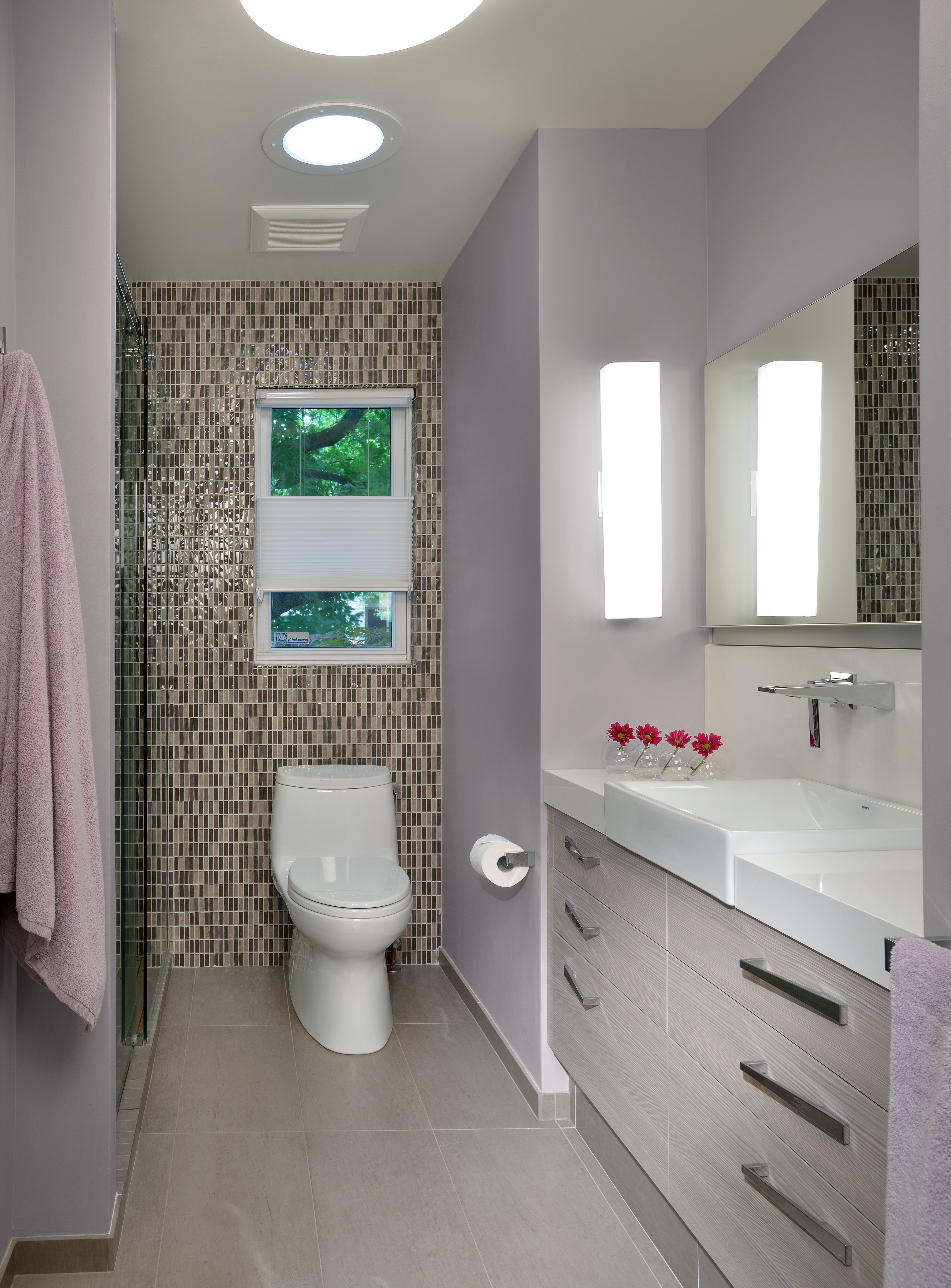 Best ideas about Accent Walls In Bathrooms
. Save or Pin 5 Incredible Ideas For Small Bathrooms Now.