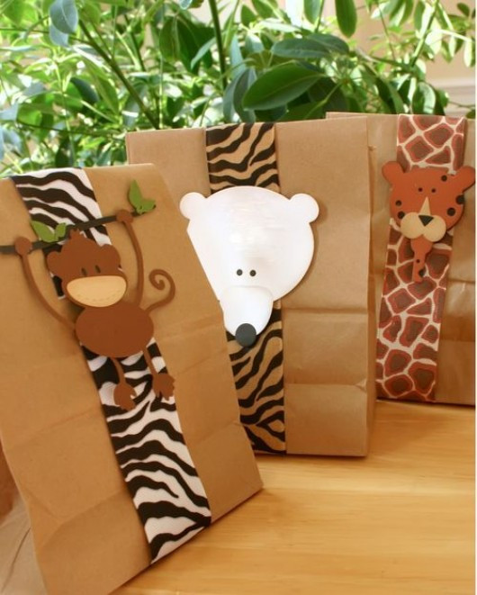 Animal Themed Birthday Party
 Some Astonishing DIY Birthday Party Ideas for Zoo & Jungle