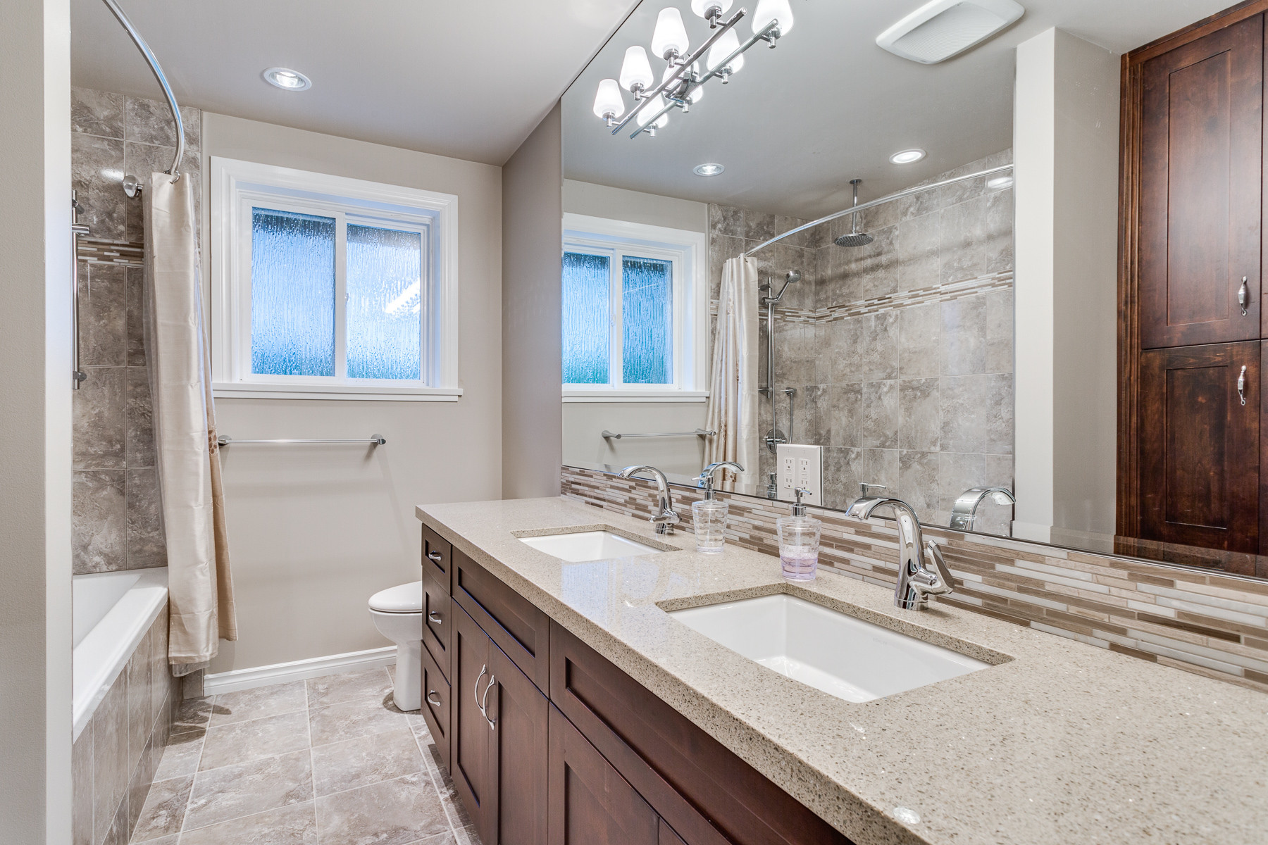 Best ideas about Average Bathroom Remodel Cost
. Save or Pin Cost to Remodel Bathroom Estimation Interior Decorating Now.