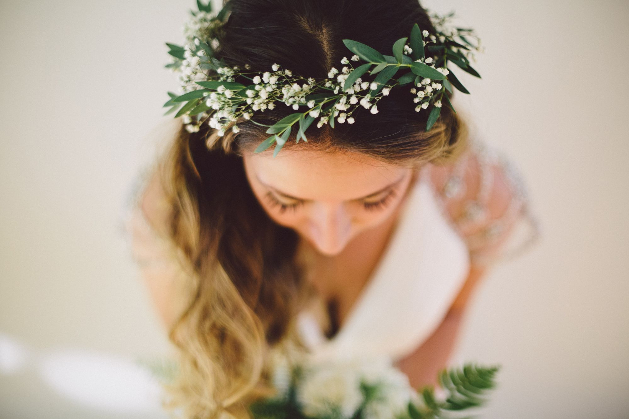 Best ideas about Baby'S Breath Flower Crown
. Save or Pin DIY Baby s Breath Flower Crown Now.