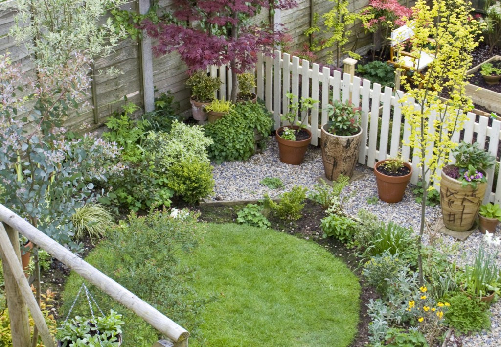 Best ideas about Backyard Landscaping Ideas On A Budget
. Save or Pin 5 cheap garden ideas Best gardening ideas on a bud Now.