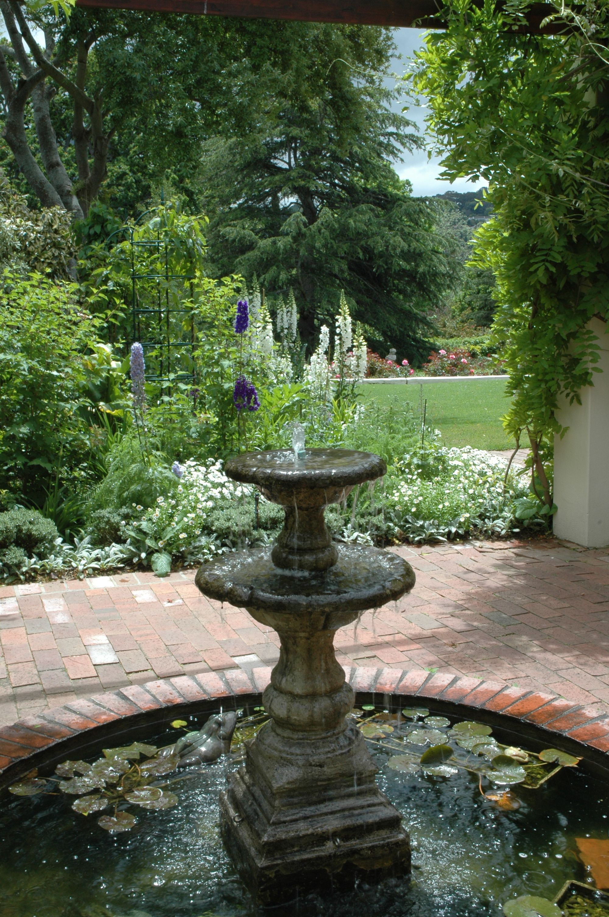 Best ideas about Backyard Water Fountains
. Save or Pin garden water fountain Divine Exterior Design Now.