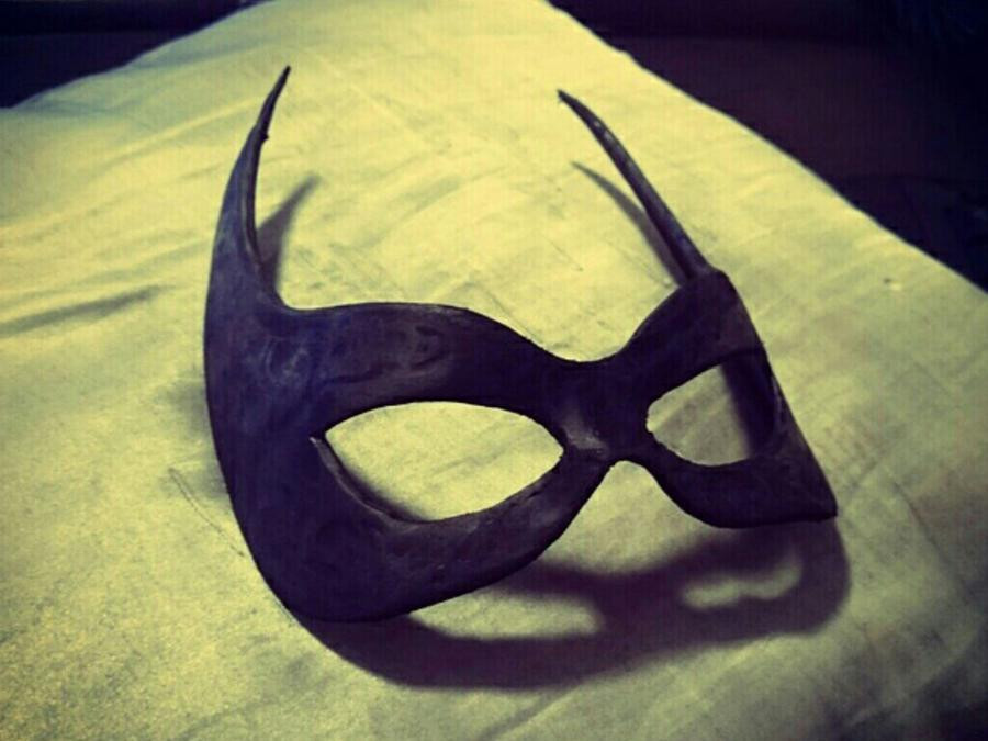 Batgirl Mask DIY
 Batgirl mask