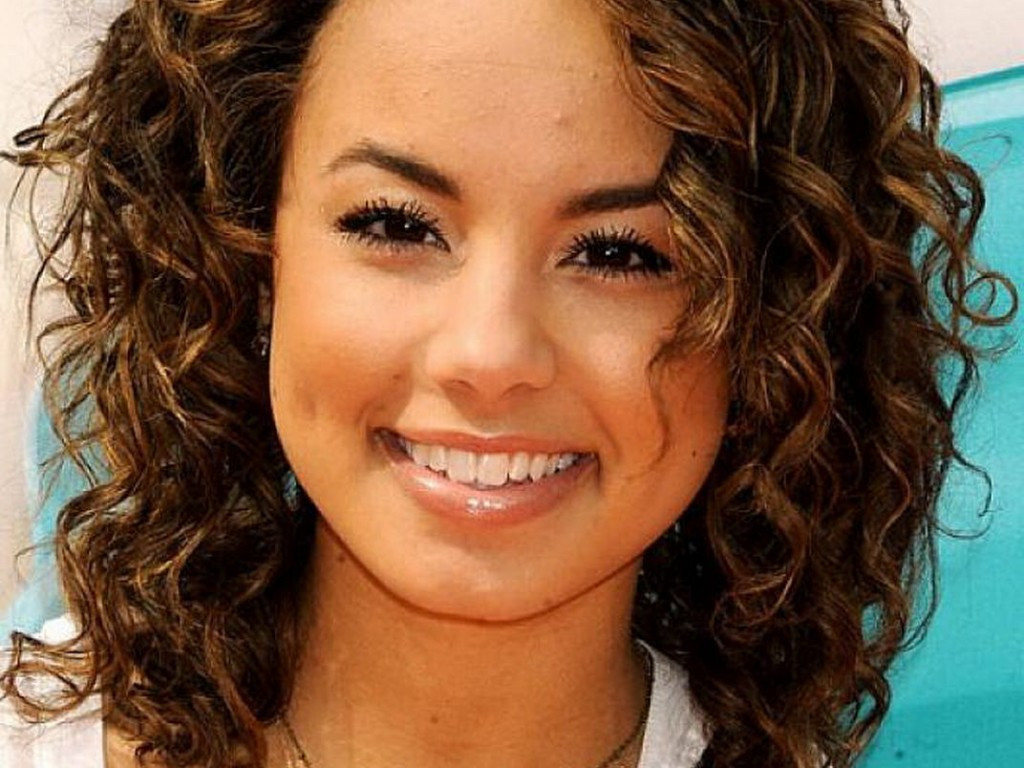 Best Hairstyles For Curly Hair
 Layered hairstyles for curly hair medium length