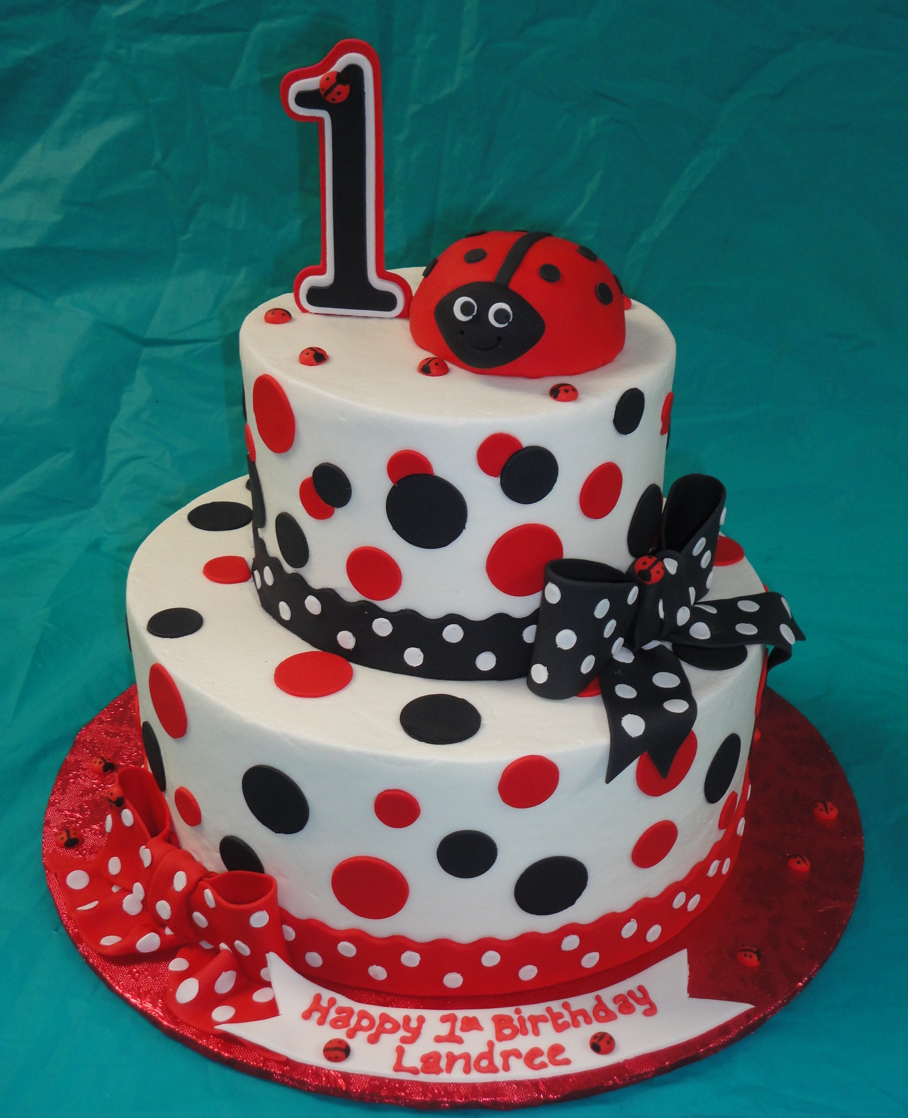 Birthday Cake Decorations
 Ladybug Cakes – Decoration Ideas