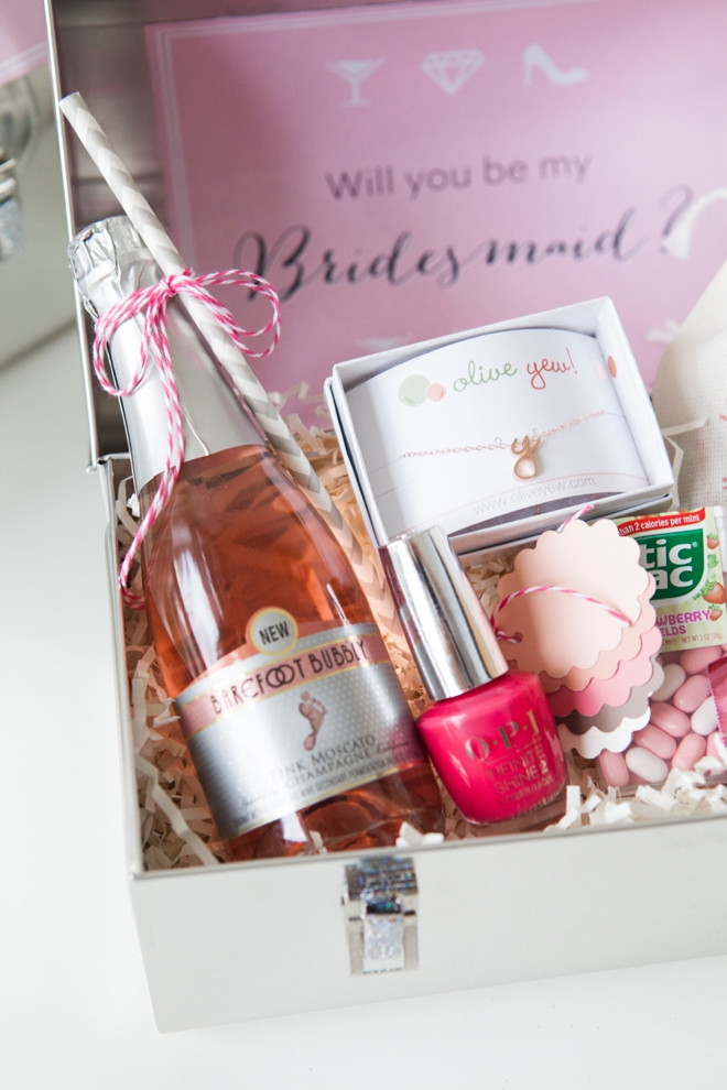 Bridesmaid Boxes DIY
 You have to see our latest "Will You be my Bridesmaid" idea