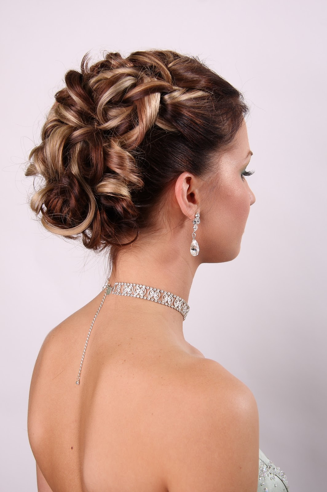 Bridesmaid Hairstyles Updo
 50 Hairstyles For Weddings To Look Amazingly Special