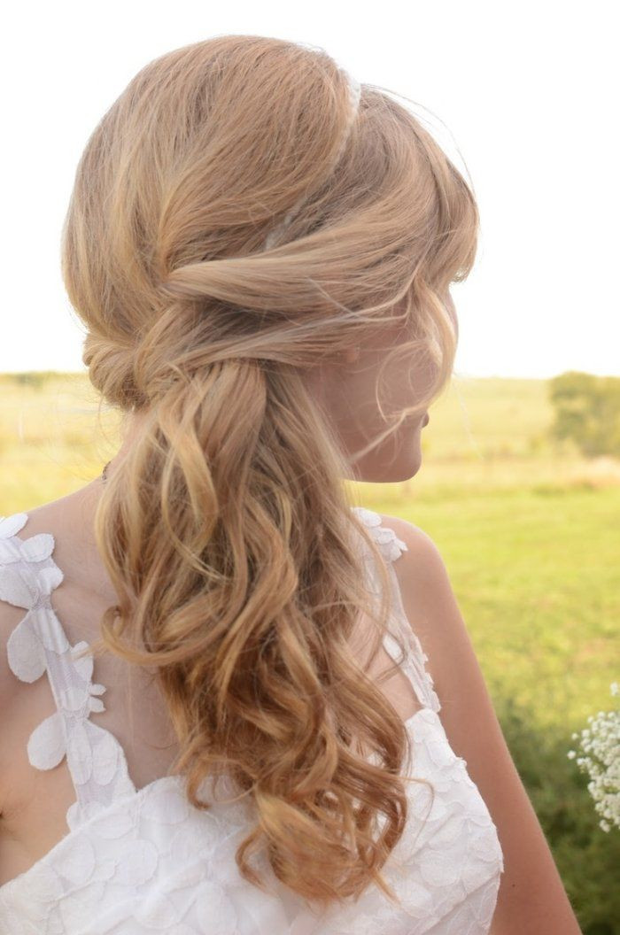 Bridesmaid Side Hairstyles
 Die besten 25 Frisur seitlich Ideen auf Pinterest