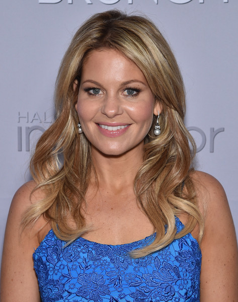 Candace Cameron Bure Hairstyle
 Candace Cameron Bure Long Wavy Cut Candace Cameron Bure