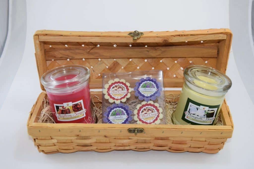 Candle Gift Basket Ideas
 Soy Wax Candle Medium Size Gift Basket With Chosen Scents