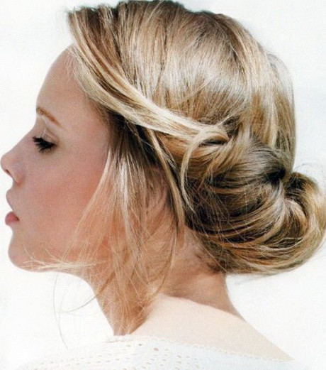 Best ideas about Casual Updo Hairstyles
. Save or Pin Casual medium hairstyles Now.