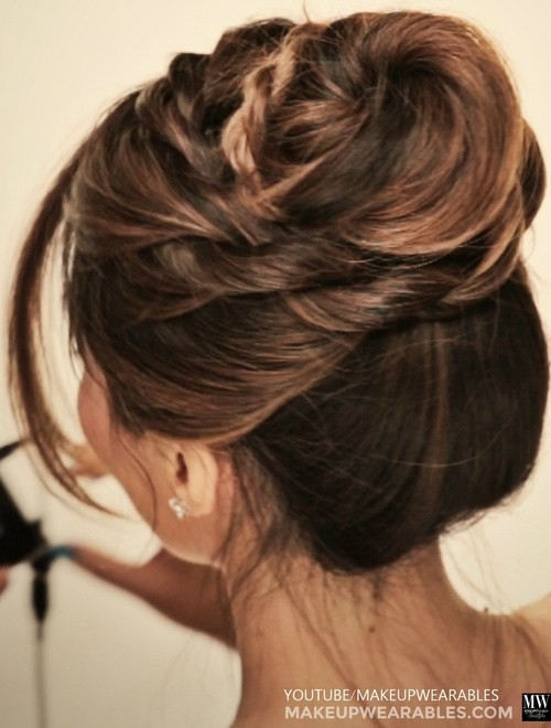 Best ideas about Casual Updo Hairstyles
. Save or Pin 30 Easy and Stylish Casual Updos for Long Hair Now.