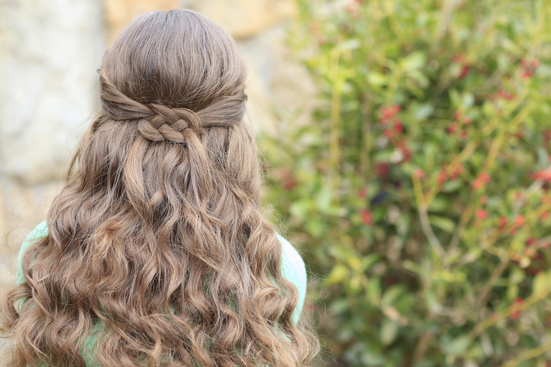 Celtic Hairstyles Female
 3 Ways to Wear a Celtic Knot