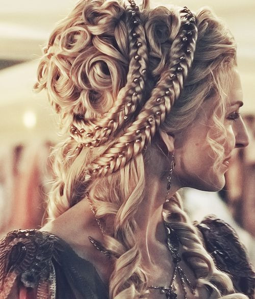 Celtic Hairstyles Female
 Wonderful Celtic braids and Video Tutorials The