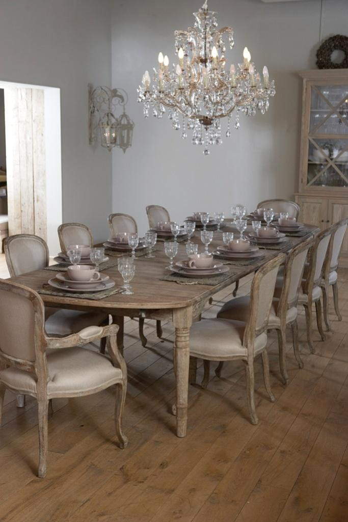 Best ideas about Chandeliers For Dining Room
. Save or Pin 15 Classy Dining Room Chandelier Ideas Rilane Now.