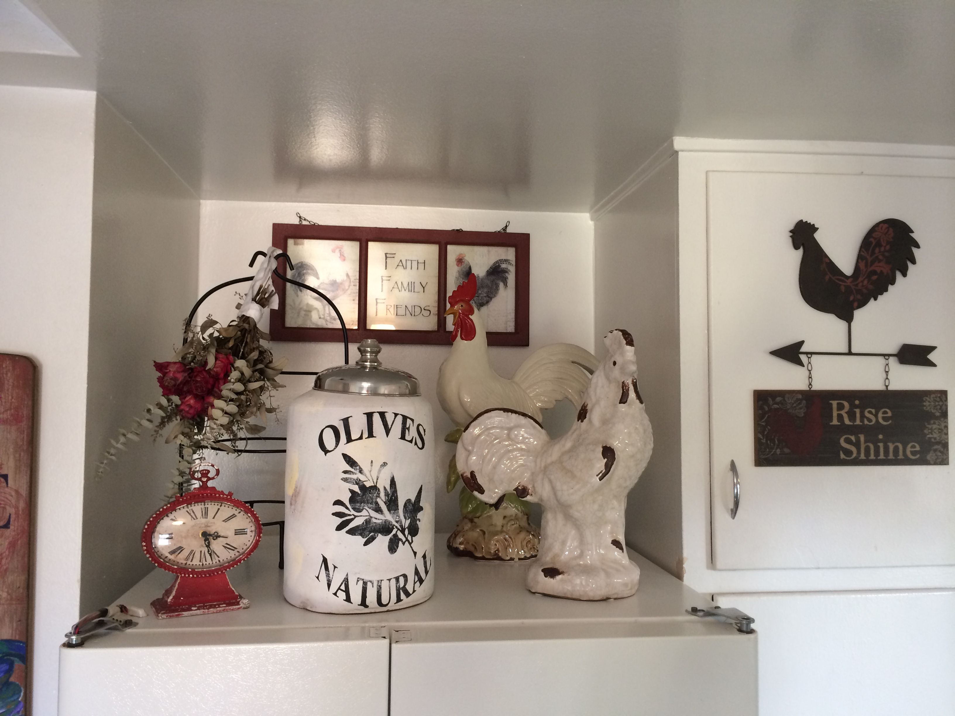 Best ideas about Chicken Kitchen Decor
. Save or Pin went with a rooster theme for kitchen since I already Now.