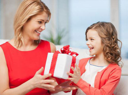 Best ideas about Christmas Gift Ideas For Mom From Daughter
. Save or Pin 15 Gifting Ideas for Mothers Day that burst with Love Now.