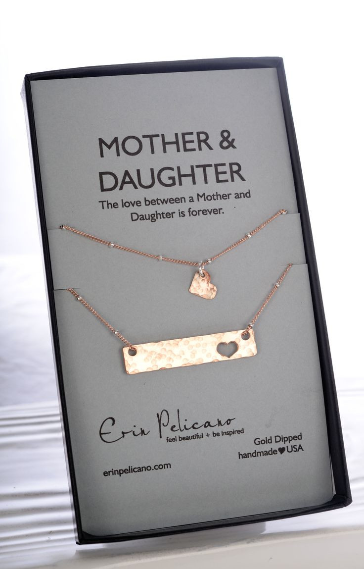 Christmas Gift Ideas For Moms From Daughters
 Best 25 Mother daughter necklace ideas on Pinterest
