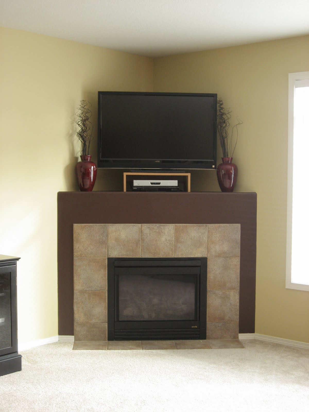 Best ideas about Corner Fireplace Ideas
. Save or Pin Corner Fireplace Decorating Ideas Now.