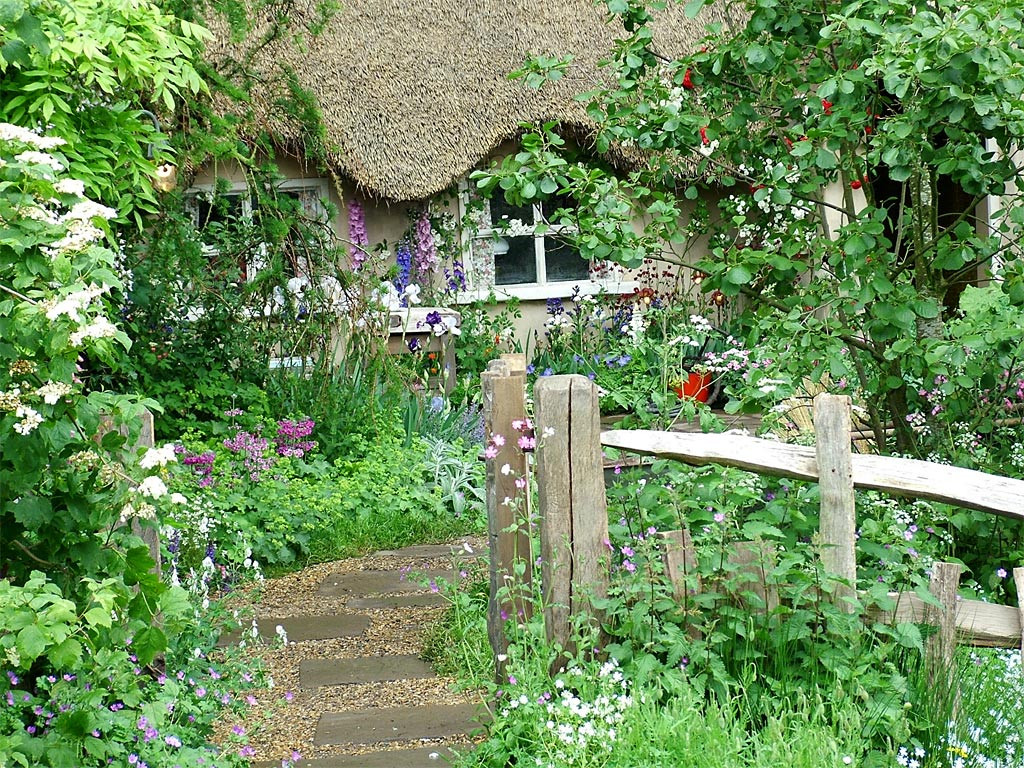 Best ideas about Cottage Garden Ideas
. Save or Pin Chelsea Pensioners Garden Now.