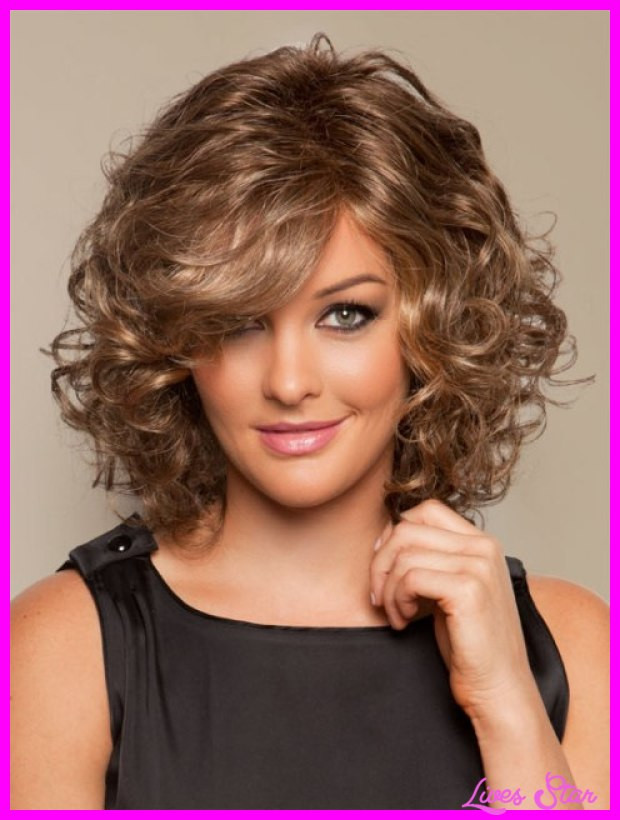 Curly Haircuts For Round Face
 Medium length curly haircuts for round faces LivesStar