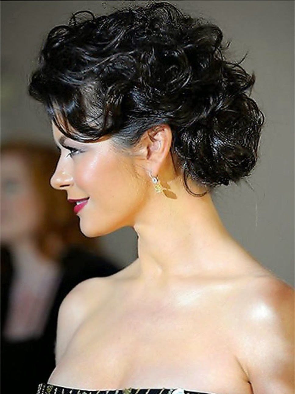 Best ideas about Curly Hairstyles Up Do
. Save or Pin Top 9 Easy Stylish Updos For Curly Hair Now.