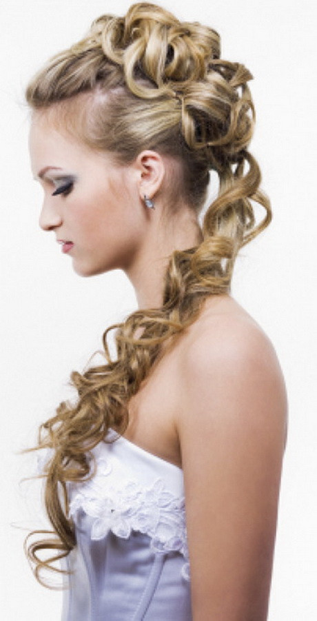 Cute Hairstyles For A Wedding
 Cute hairstyles for a wedding