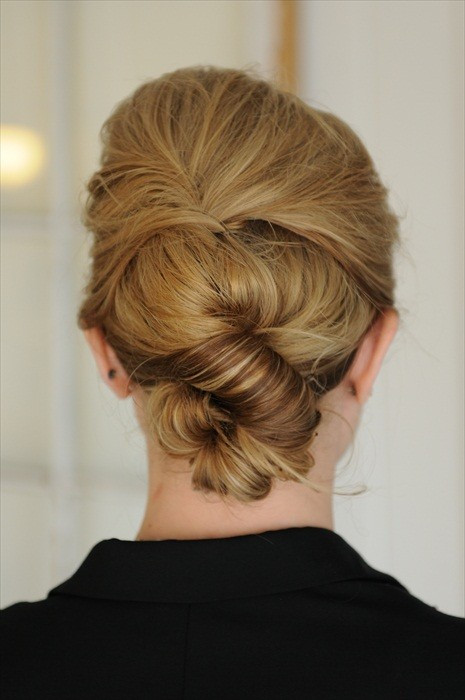 Cute Hairstyles For Work
 Cute Updos for Work