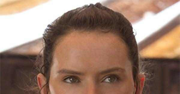 Best ideas about Daisy Ridley Bathroom Selfie
. Save or Pin Daisy Ridley Takes a NoMakeup Selfie With a Powerful Now.