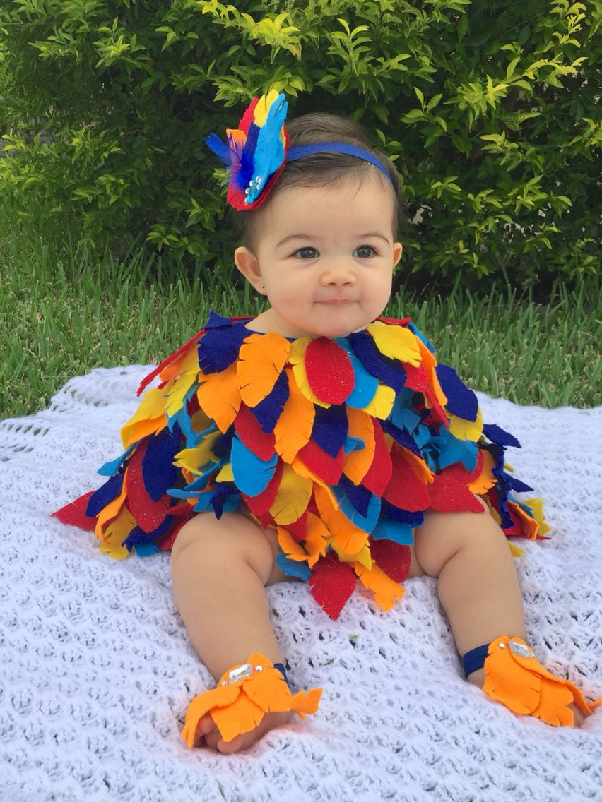 DIY Baby Costumes
 Baby bird costume Baby parrot costume Baby Halloween