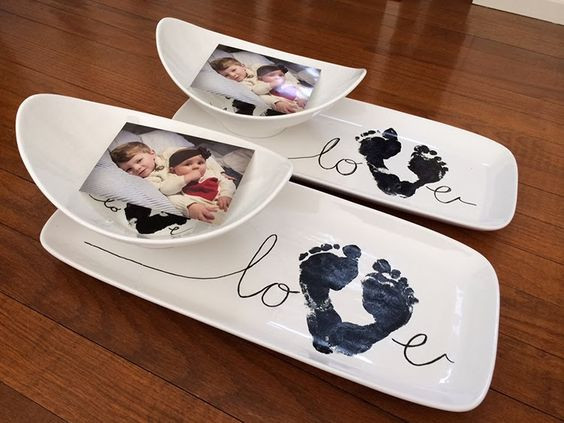Best ideas about DIY Baby Footprint
. Save or Pin Mrs Wigglebottom DIY baby footprints love platters Now.