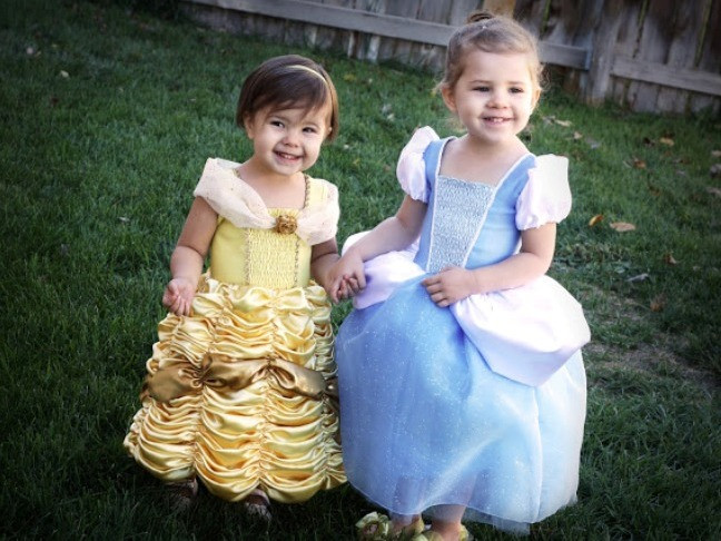 DIY Belle Costume
 DIY Disney Halloween Costumes for Kids and Babies