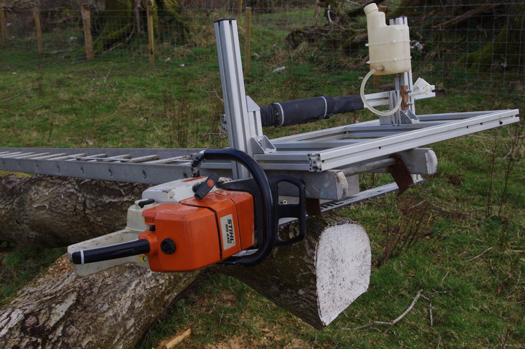 DIY Chainsaw Mill Plans
 Chainsaw Mill HomemadeTools