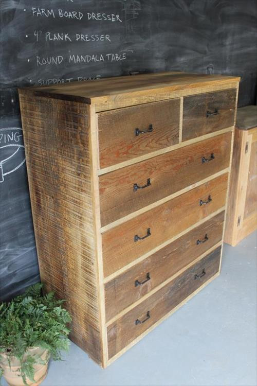 DIY Chest Of Drawers Plans
 Pallet Dresser with Drawers Ideas