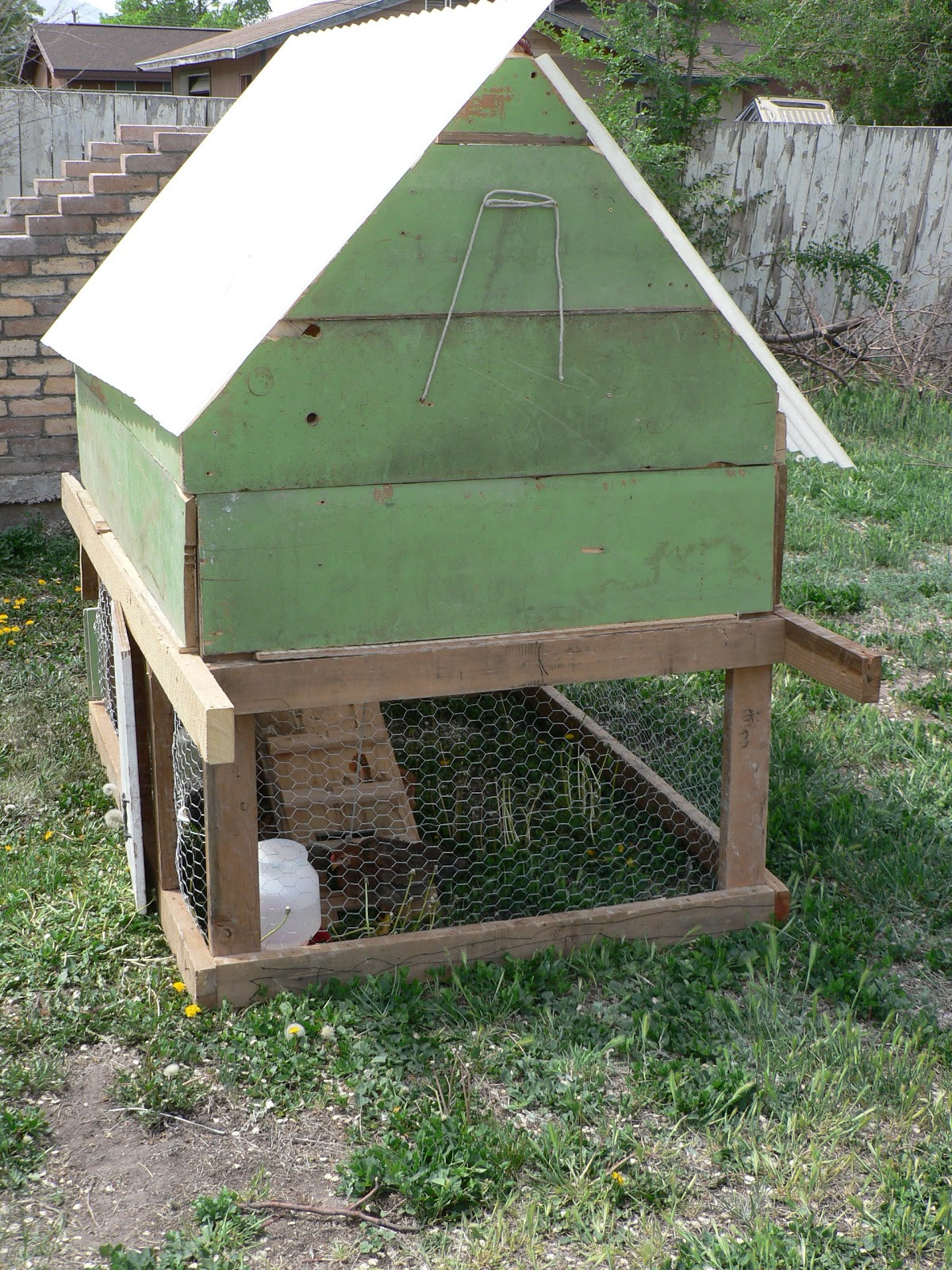 DIY Chicken Coops Plans Free
 DIY Chicken Coop Bless This Mess