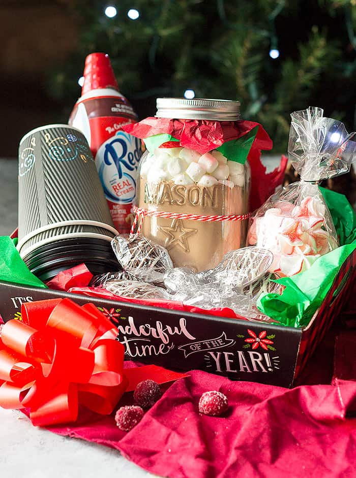 Diy Christmas Gift Baskets Ideas
 DIY Christmas Gift Baskets