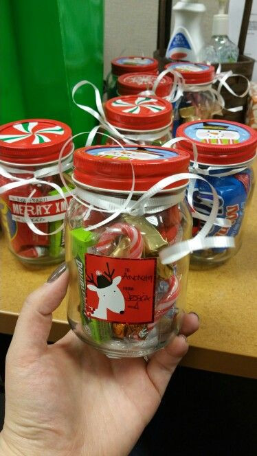 Best ideas about DIY Christmas Gift For Coworkers
. Save or Pin DIY Christmas snack jar ts for co workers Now.