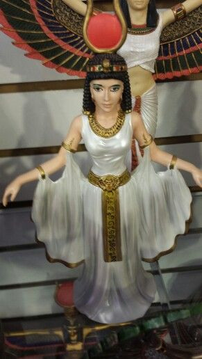 DIY Egyptian Goddess Costume
 1000 images about Isis on Pinterest