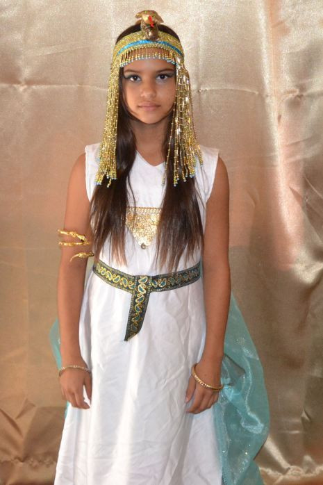 DIY Egyptian Goddess Costume
 Cleopatra Costume Tutorial