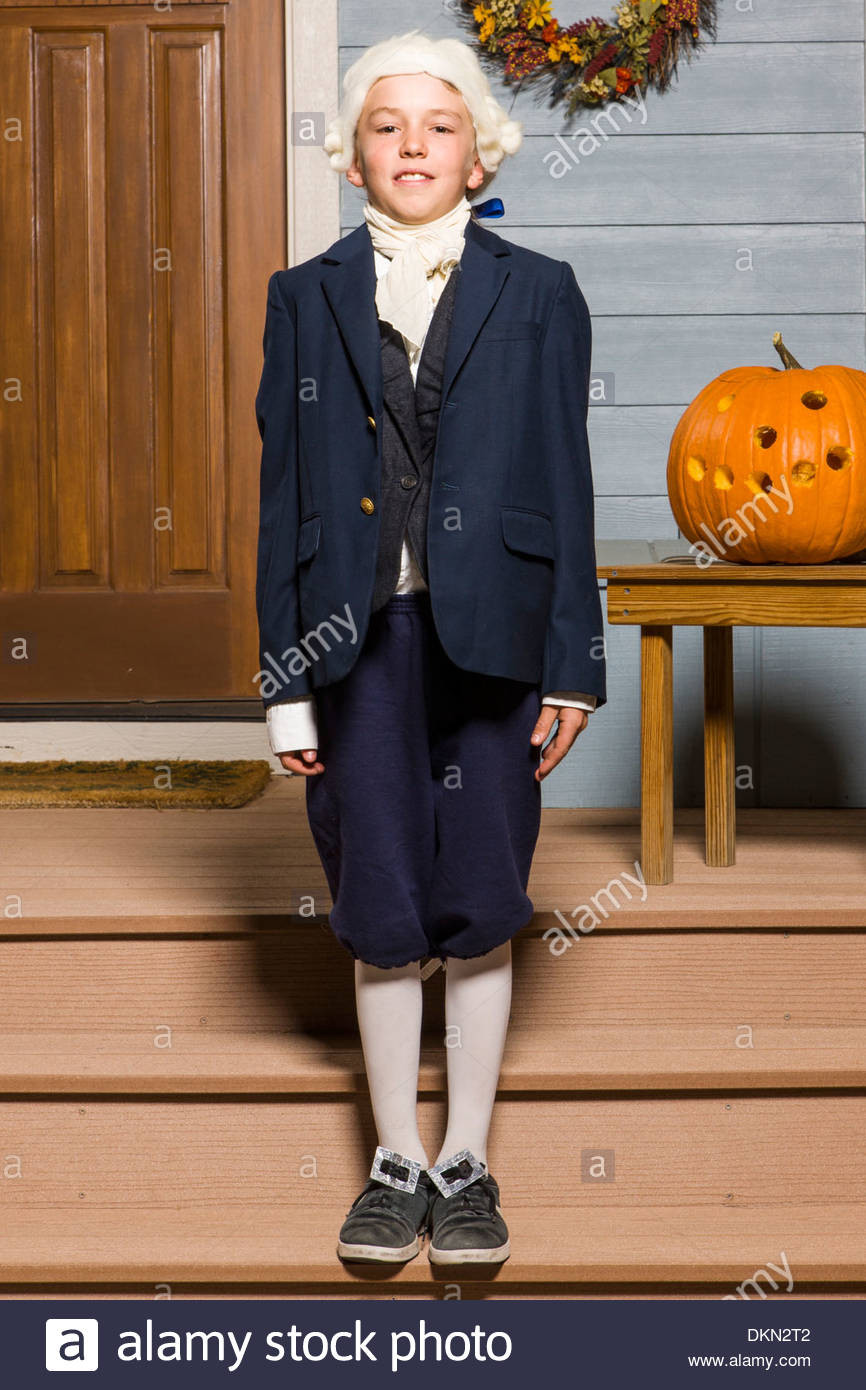 Best ideas about DIY George Washington Costume
. Save or Pin Young child dressed in George Washington costume for Now.