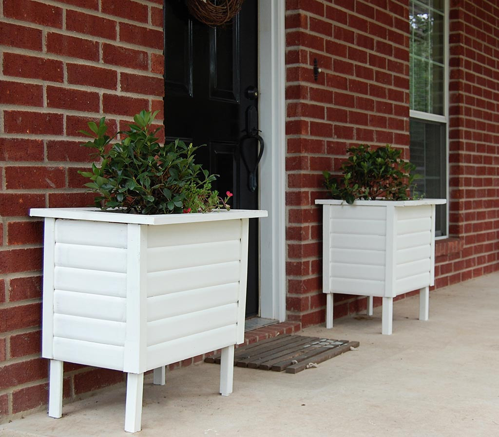 DIY Large Planter Boxes
 DIY Wooden Planter Box