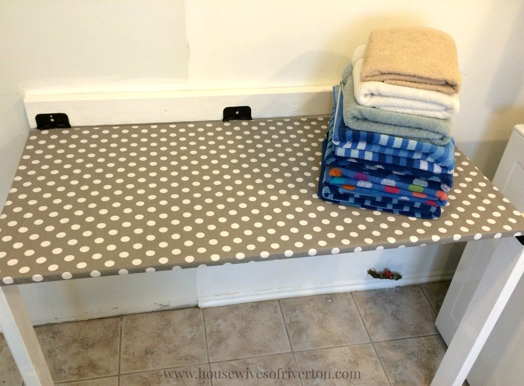 DIY Laundry Folding Table
 21 of the Best Laundry Room Hacks