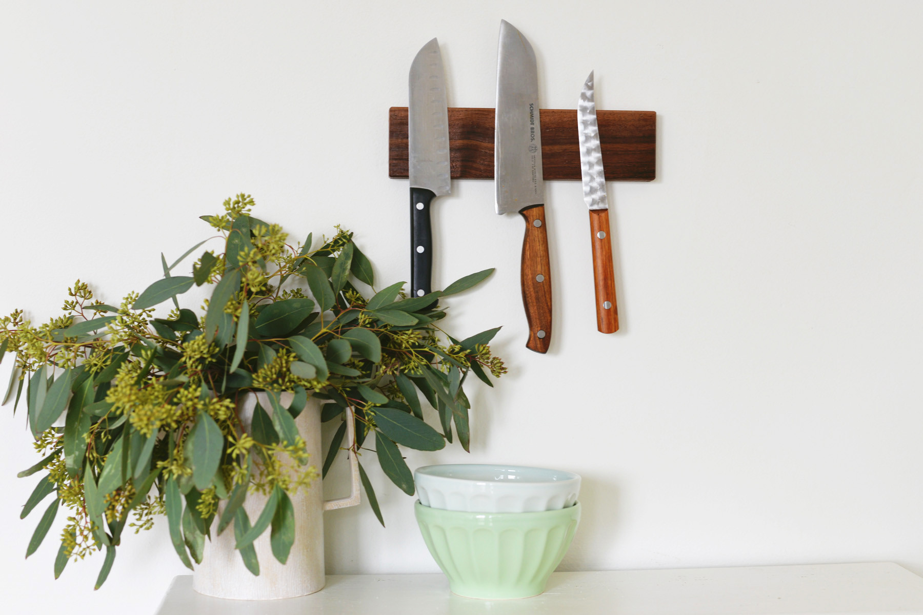 Best ideas about DIY Magnetic Knife Holder
. Save or Pin DIY Magnetic Knife Holder Now.