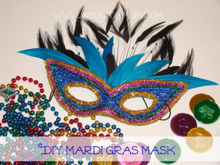 DIY Mardi Gras Mask
 DIY Mardi Gras Mask