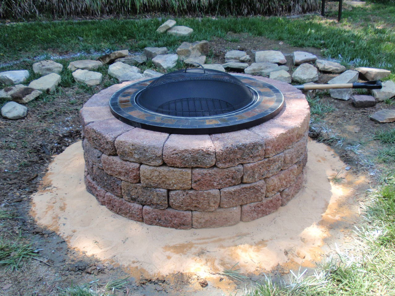 DIY Outdoor Firepit
 10 DIY Outdoor Fire Pit Bowl Ideas You Have to Try At All