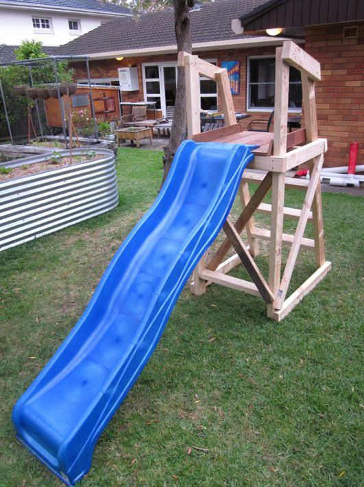 DIY Outdoor Slide
 Plans for building a platform for a DIY slide