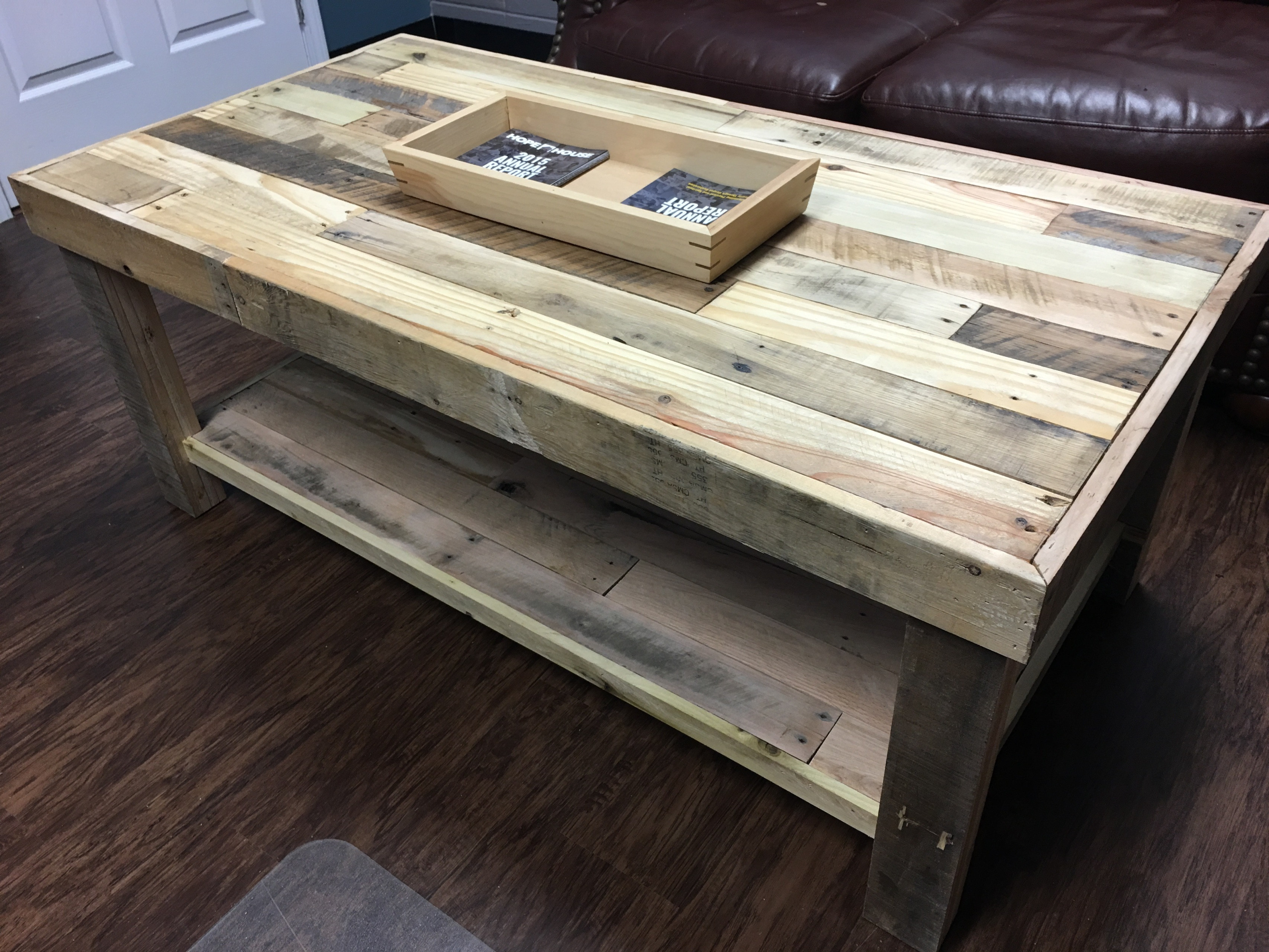 DIY Pallet Coffee Table Plans
 Coffee Tables Diy Pallet Coffee Table Wheels